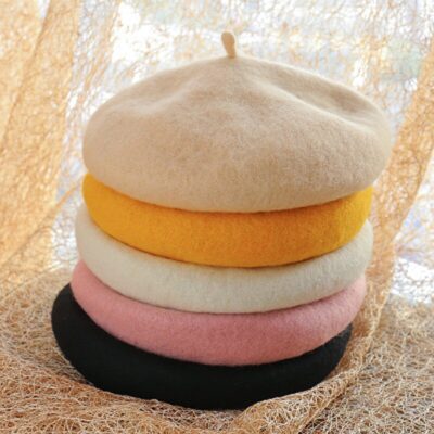 Lady Spring Winter Berets Hat Painter Style hat Women Wool Vintage Berets Solid Color Caps Female Bonnet Warm Walking Cap