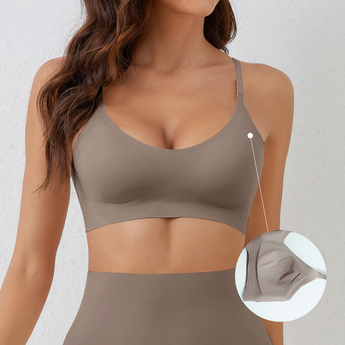 Seamless Wireless Soft-Support Bra – Taupe