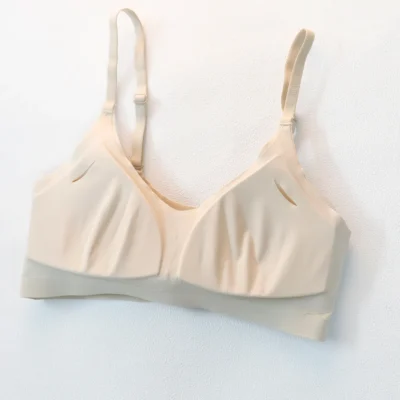 Seamless Wireless Soft-Support Bra – view 2